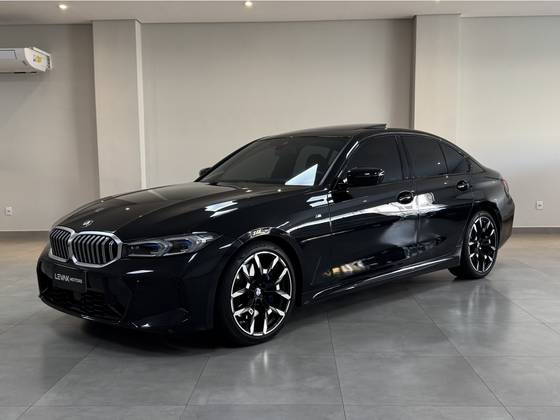 BMW 320i 2.0 16V TURBO FLEX M SPORT AUTOMÁTICO BMW 320i 2.0 16V TURBO FLEX M SPORT AUTOMÁTICO
